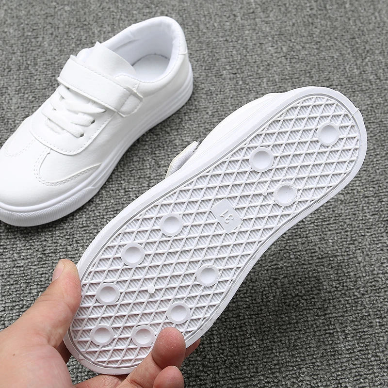 Spring and autumn boys leisure running shoes non-slip soft sole sports shoes children's small white shoes tennis shoes hot sale
