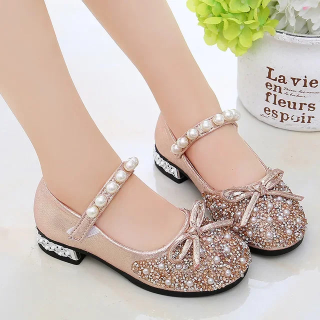 Girls Shoe Kids Shoes Princess Shoes Girl 2026 Summer Temperament Soft Sole Anti Slip Crystal Leather Shoe Infant Girl‘s Sandal