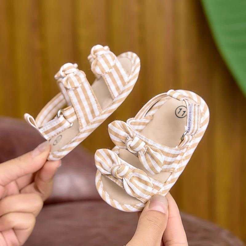 0-6-12 Months Baby Girl Sandals, Soft-Soled Velcro Cute Bowknot Baby Girl Flats, Suitable for Indoor and Outdoor Use