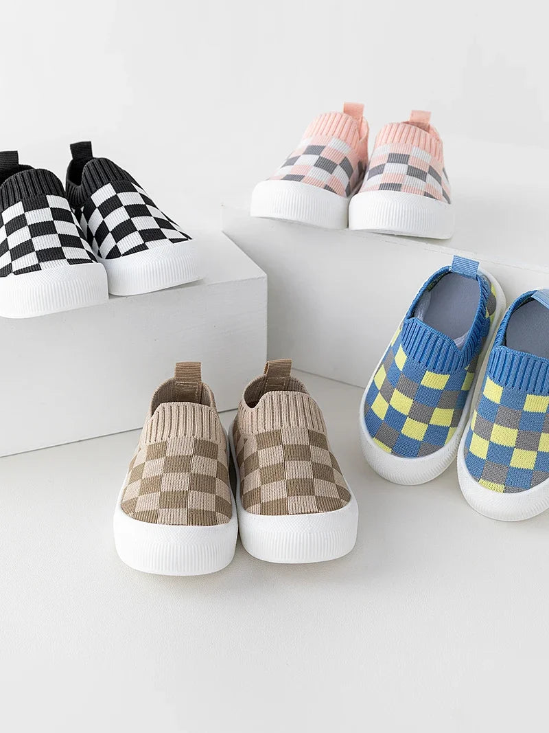 Baby Shoes with Soft Soles, Baby Walking Shoes, Versatile, Breathable, Non Slip Sports Shoes, Spring and Autumn New Fashionable
