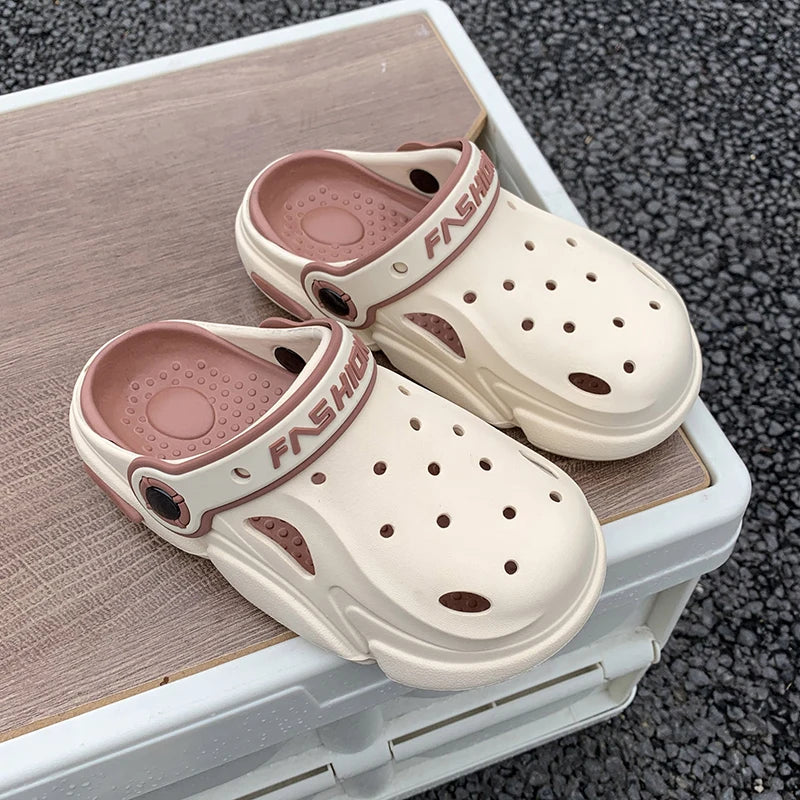 Children's Croc Shoes Summer New Style Boys' Non-Slip Soft Sole Sandals for Older Boys and Girls Two-Way Wear Slippers