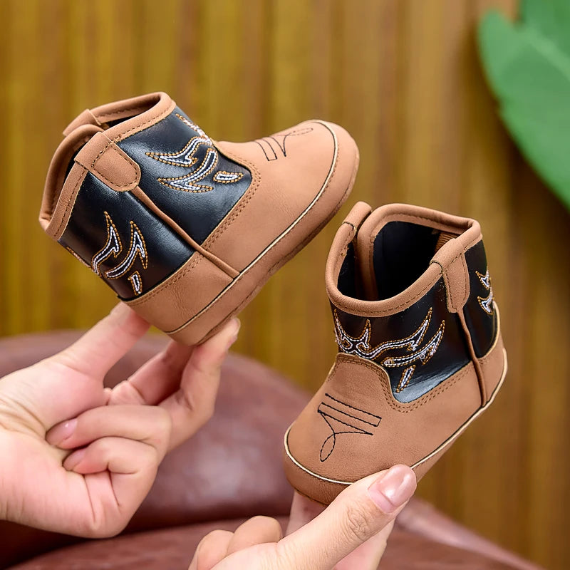 Spring, Autumn, and Winter Boots for 0-1 Year Old Boys and Girls, Casual and Fashionable Soft-Soled High-Top Baby Shoes with Side Velcro, Suitable for Daily Indoor and Outdoor Activities, Toddler Shoes