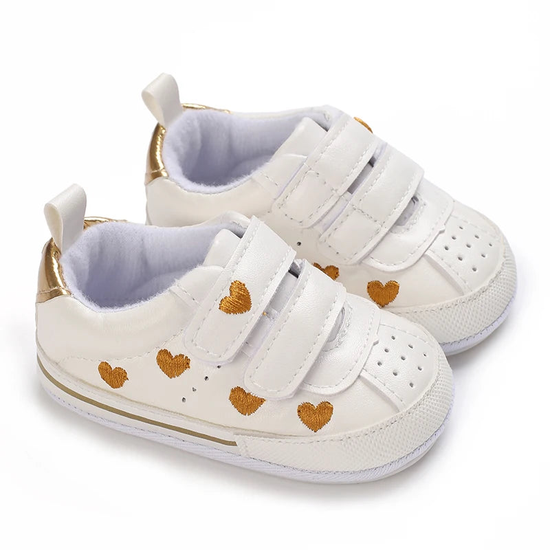 Baby Shoes for Girls and Boys with Love Embroidery 0-12 Months Fashion Baby Shoes Prewalker for Girls and Boys
