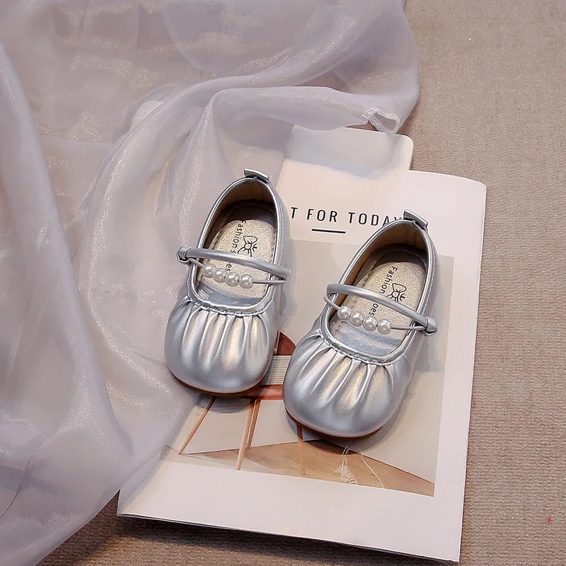 Girls Dance Shoes Soft Bottom Sweet Pleated Children Flats Elegant Round Toes 2025 Autumn New Kids Princess Shoes Pu Leather