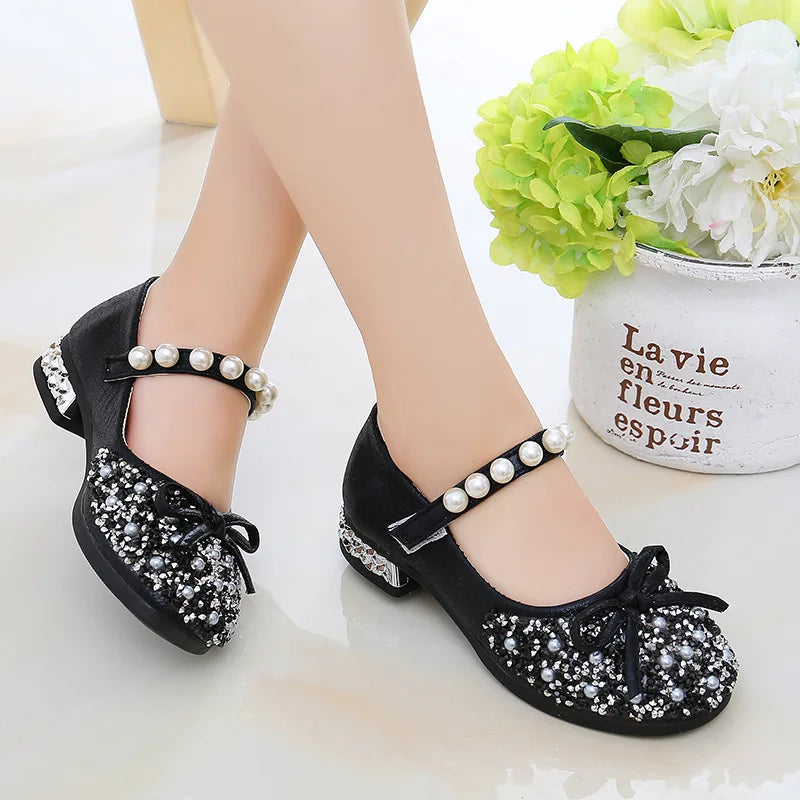 Girls Shoe Kids Shoes Princess Shoes Girl 2024 Summer Temperament Soft Sole Anti Slip Crystal Leather Shoe Infant Girl‘s Sandal