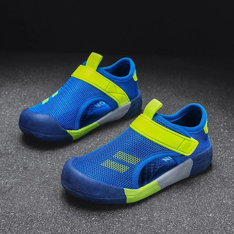Boys Beach Sandals 2025 New Summer Children Casual Shoes Kids Lightweight Closed Toe Baby Sport Sandals for Girls Eu Size 23-36
