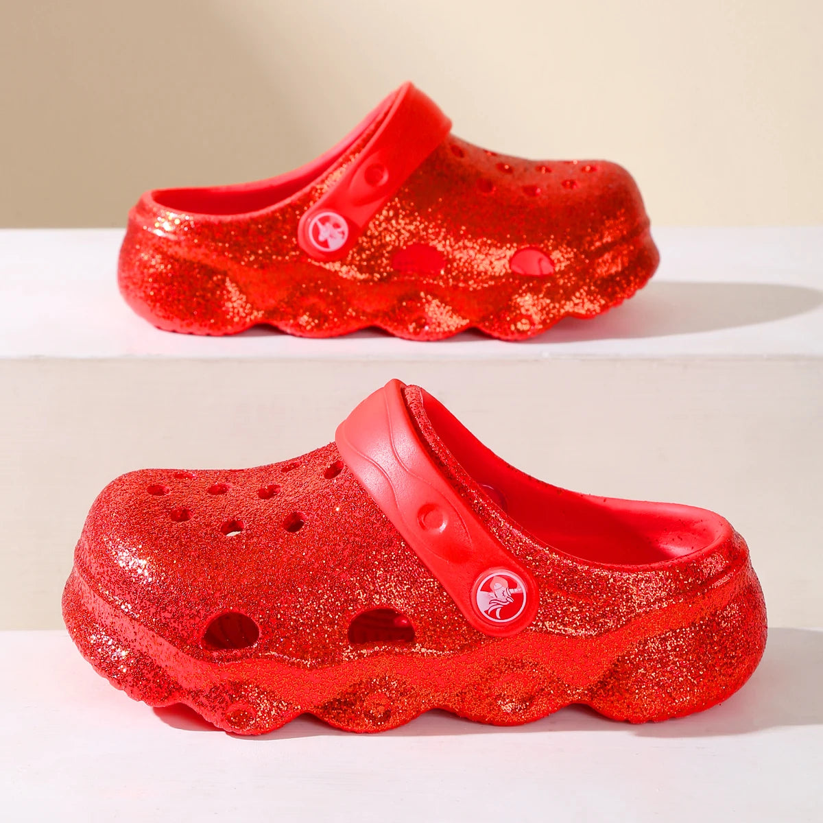 Girls Classic Casual Glitter Clogs, Slip-On Beach Slippers, Non-Slip Garden Clogs Shoes for the Beach 1214