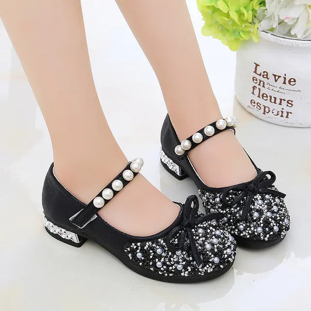 Girls Shoe Kids Shoes Princess Shoes Girl 2026 Summer Temperament Soft Sole Anti Slip Crystal Leather Shoe Infant Girl‘s Sandal