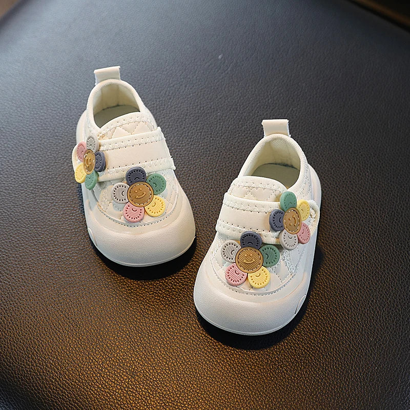 Baby Walking Shoes with Sweet Flowers Kids Casual Shoes Toes Capped 2026 Brand New Toddler Flat Shoes Round Toes Soft Non-slip