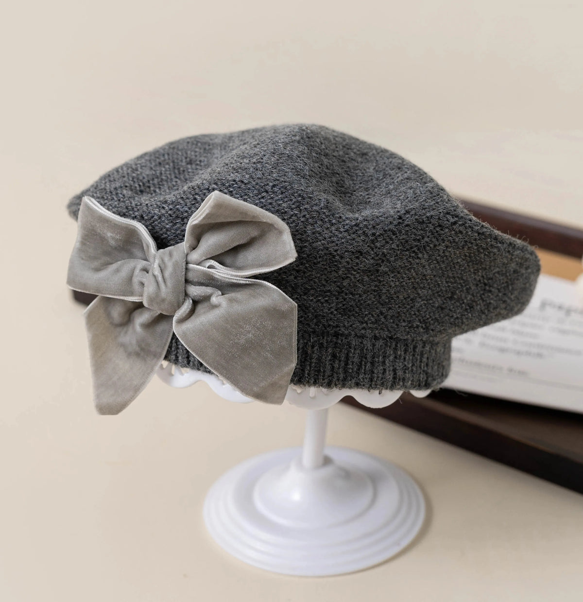 New Winter Baby Girls Warm Bowknot Knitted Hats Children Beret Beanie Hat Solid Hat Soft Chirstmas Kids Bonnet For 3-12Years