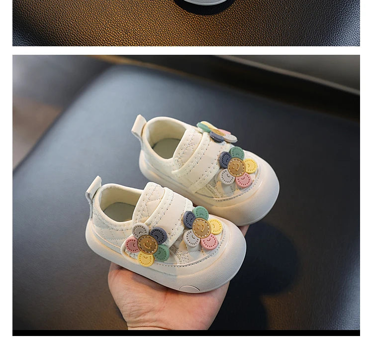 Baby Walking Shoes with Sweet Flowers Kids Casual Shoes Toes Capped 2026 Brand New Toddler Flat Shoes Round Toes Soft Non-slip