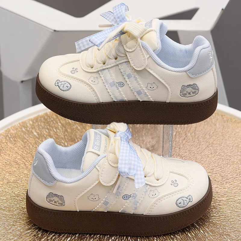 Girls' board shoes 2026 Spring and Autumn new children's casual shoes, elementary school sports shoes, anti slip soft soled litt