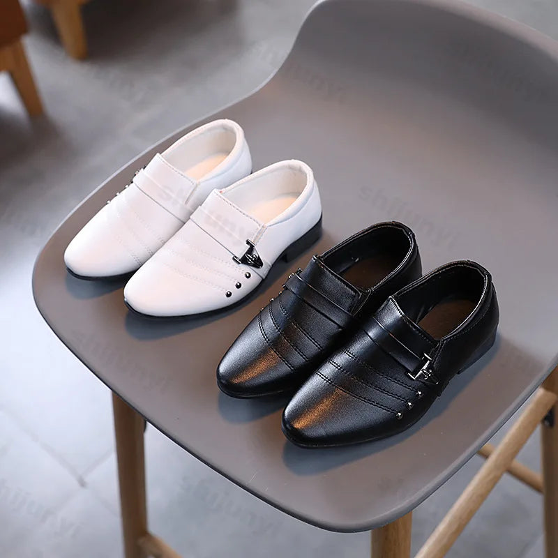 Children Boys Leather Shoes 2026 New Retro Fashion Non-slip Pointed Toe Dress Shoes British Style Performance Kids Oxford Shoes