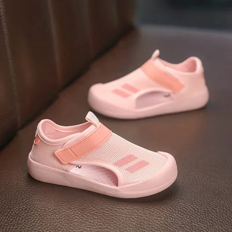 Boys Beach Sandals 2025 New Summer Children Casual Shoes Kids Lightweight Closed Toe Baby Sport Sandals for Girls Eu Size 23-36