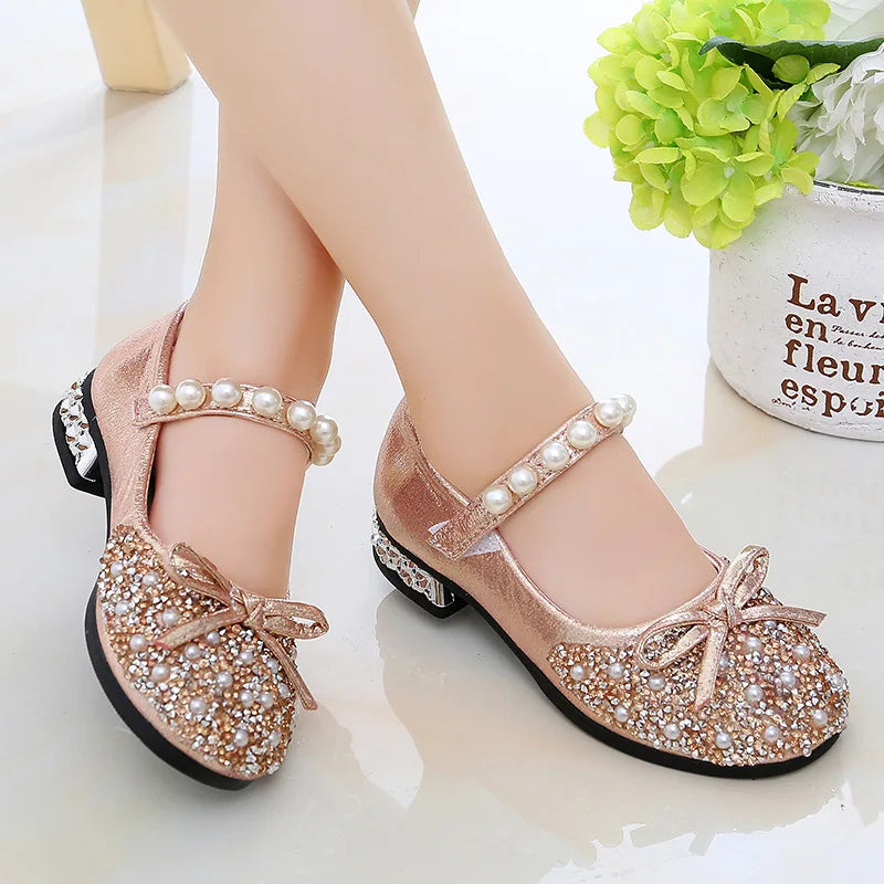 Girls Shoe Kids Shoes Princess Shoes Girl 2024 Summer Temperament Soft Sole Anti Slip Crystal Leather Shoe Infant Girl‘s Sandal