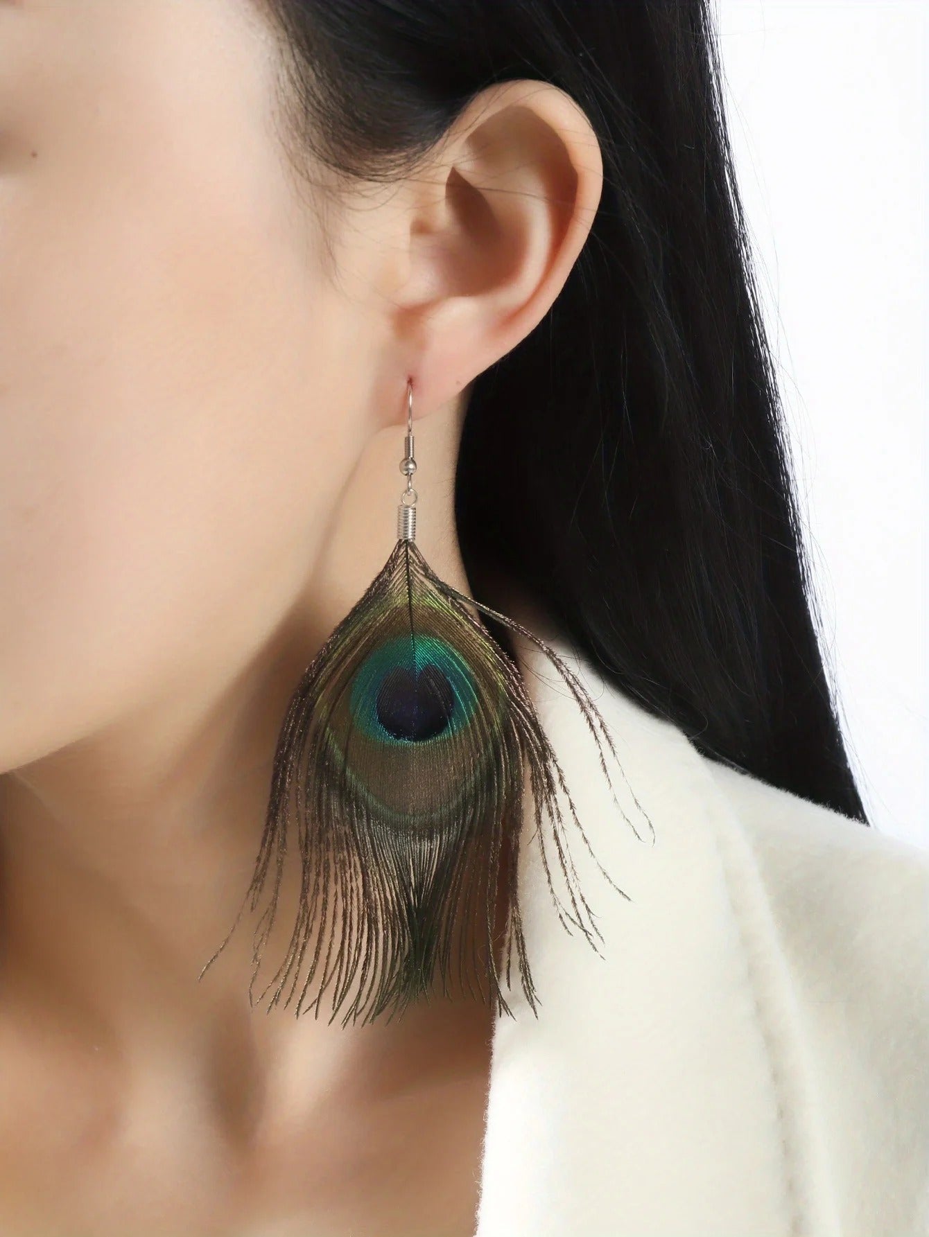 Vintage Bohemian Green Tassel Earrings with Imitation Peacock Feathers - Long Drop Earrings for Women's Dress Accessories